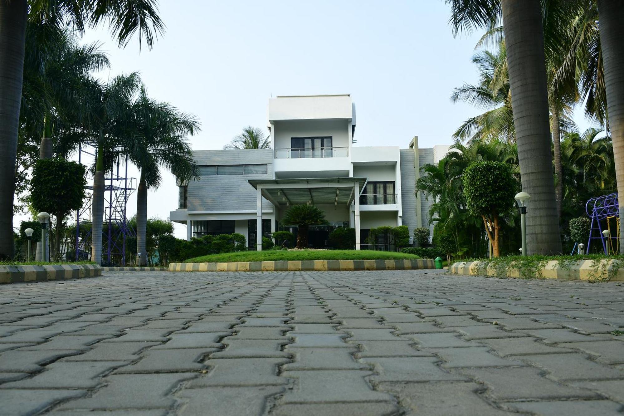 Nijaguna Resorts Chamrajnagar Exterior photo